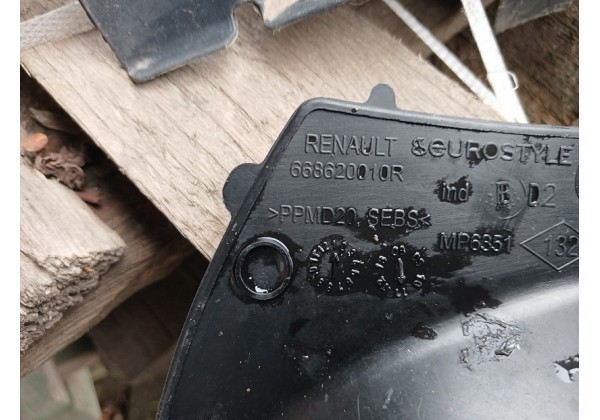 Пластик під лобове скло правий Renault Grand Scenic III, 668620010R 